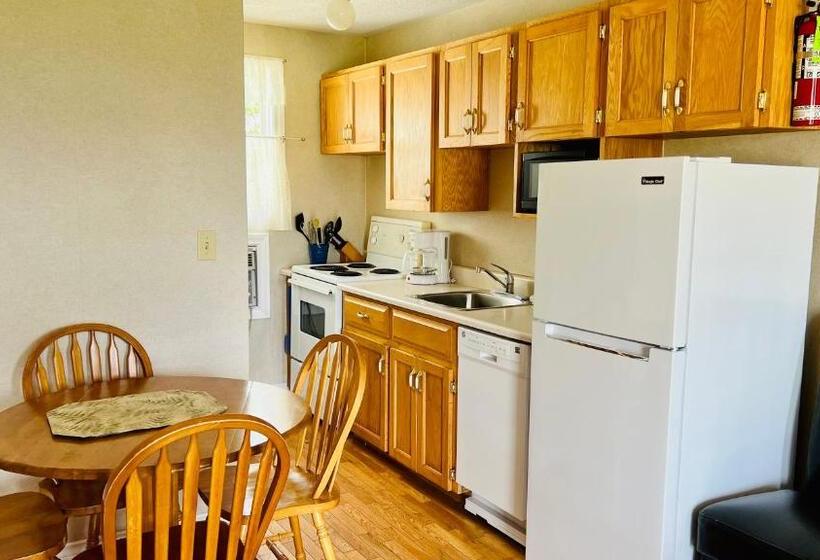 شقة سوبريور غرفة واحدة, Anne Shirley Motel & Cottages