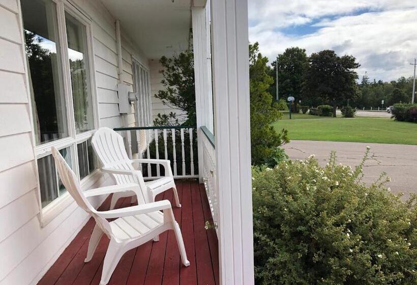 غرفة عائلية, Anne Shirley Motel & Cottages