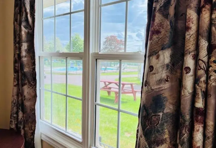 スーペリアールーム, Anne Shirley Motel & Cottages