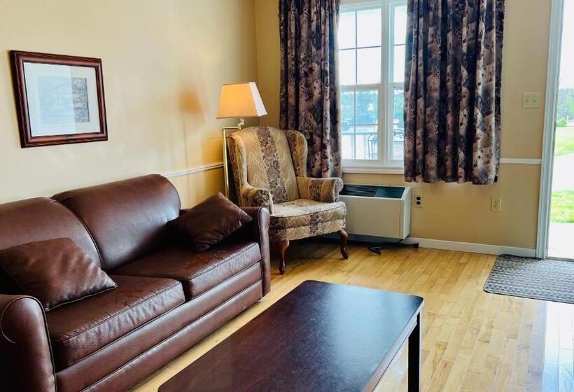 منزل غرفتين نوم, Anne Shirley Motel & Cottages