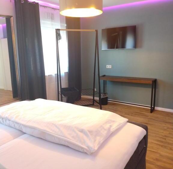 Номер Стандарт, Am Stadion Vanino Cucina Italian