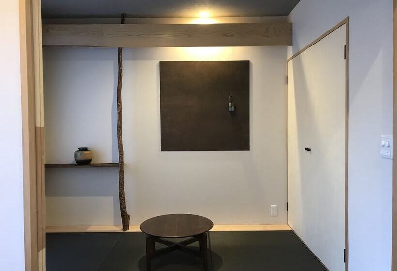 Номер Deluxe, Hakone Kuoritei