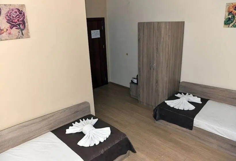اتاق استاندارد با تراس, Twain Apart&rooms