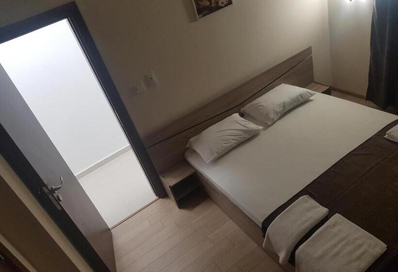 Стандартный Номер Кровать Кинг, Twain Apart&rooms