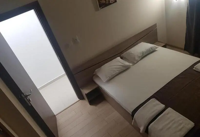 اتاق استاندارد با تخت بزرگ, Twain Apart&rooms