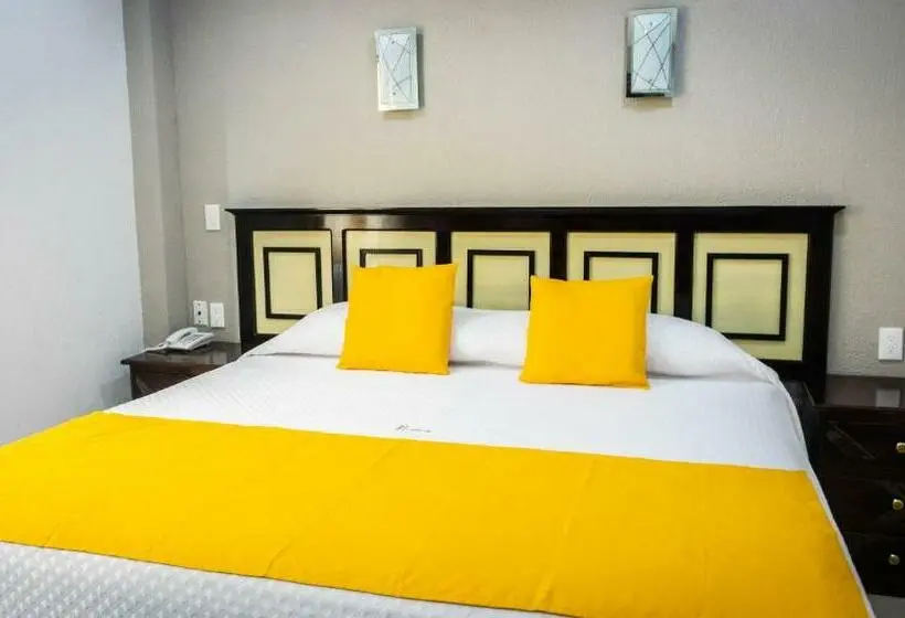 デラックスルーム, De La Peña Inn