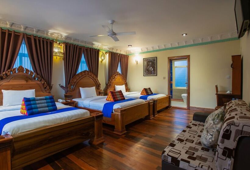 اتاق لوکس سه تخته, Okay Palace