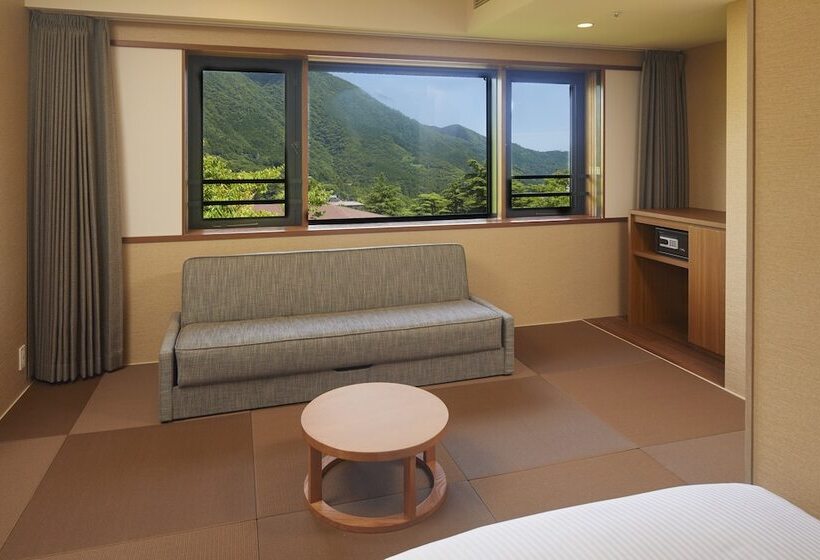 Номер Стандарт, Hakone Yutowa