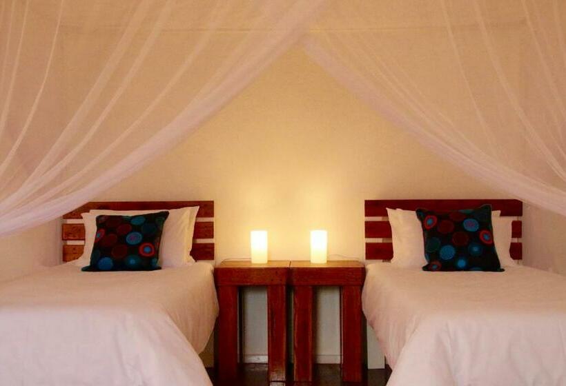 Номер Deluxe Кровать Кинг, Tilak Lodge