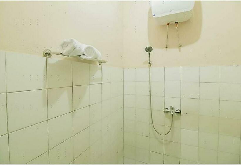 豪华房间, Reddoorz @ Pantai Pelabuhan Ratu 2