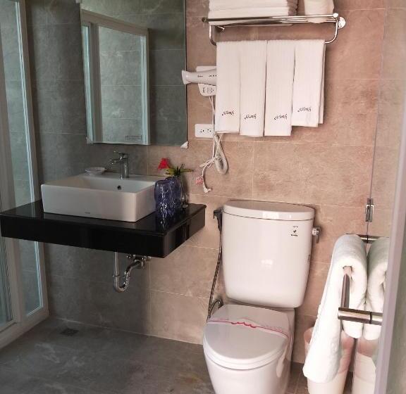 اتاق استاندارد با بالکن, Full Moon Resort