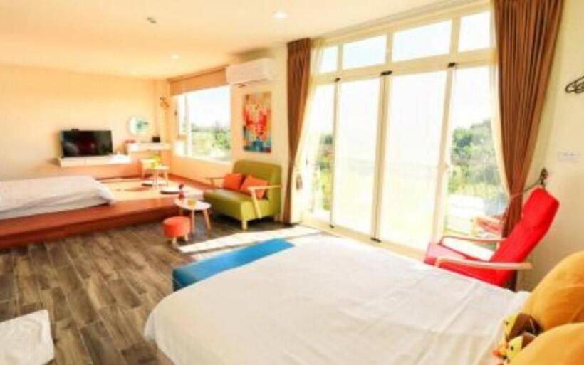 اتاق لوکس با چشمانداز دریا, Full Moon Resort