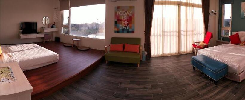 اتاق لوکس با چشمانداز دریا, Full Moon Resort