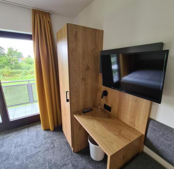 带阳台的标准单人间, Gästehaus Weber