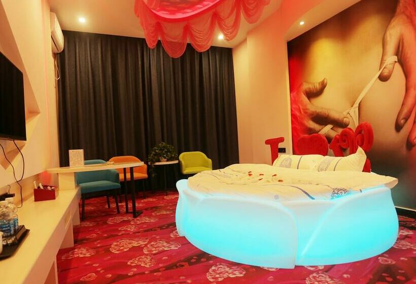 غرفة ديلوكس, Mengda Holiday