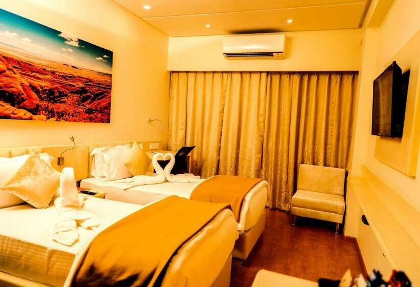 חדר דלוקס, Kyriad Hotel Nashik