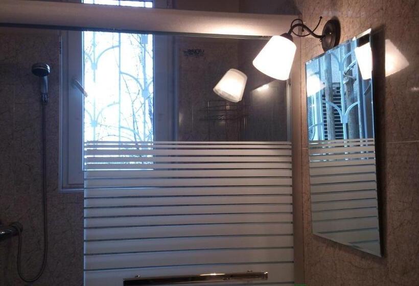 آپارتمان 1 خوابه با بالکن, Ja