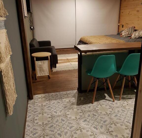 استودیوی استاندارد, Saldemar Playa Hermosa