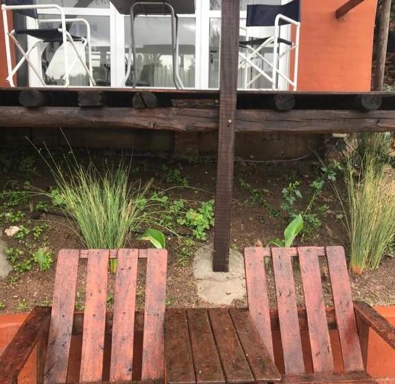 Standaard Vierpersoonskamer, Alondra Boutique