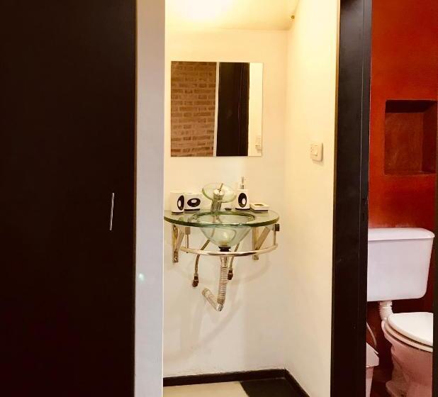 StandaardKamer, Alondra Boutique