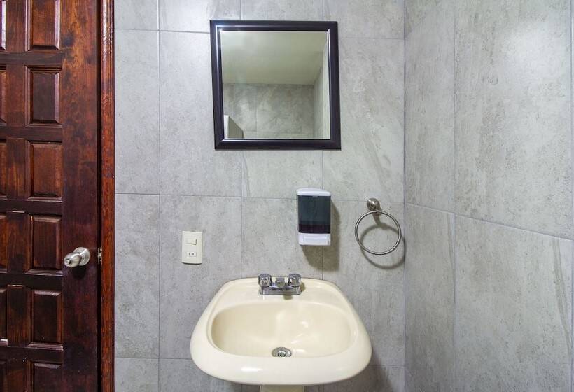 Номер Стандарт, Capital O Plaza Galindo