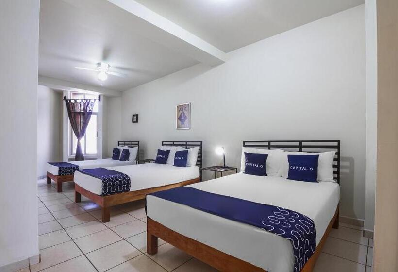 Семейный Номер, Capital O Plaza Galindo