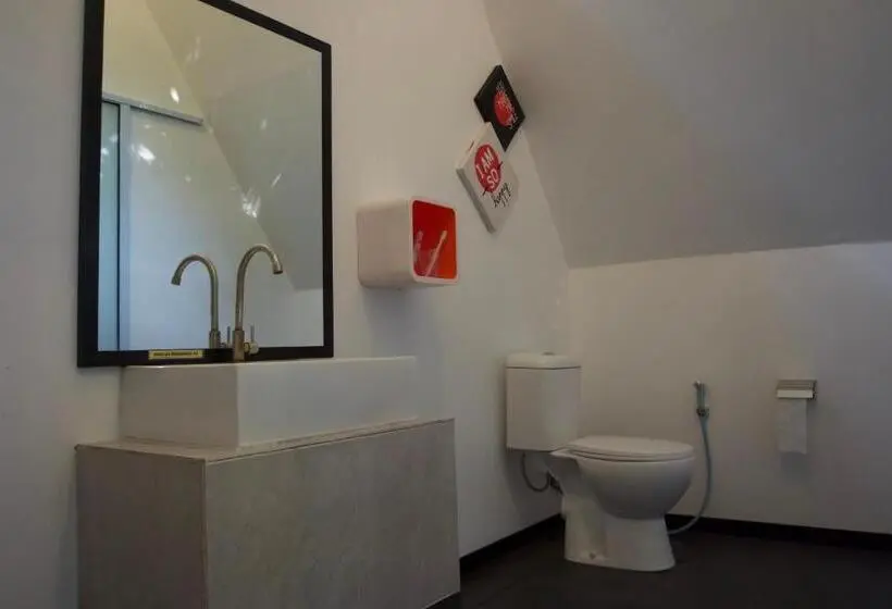 デラックスキャビン, Dbambookamp Desa Wisata Ekang