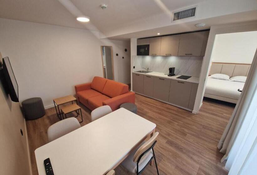 １ベッドルームのスーペリアアパートメント, Appart Hôtel Marianne