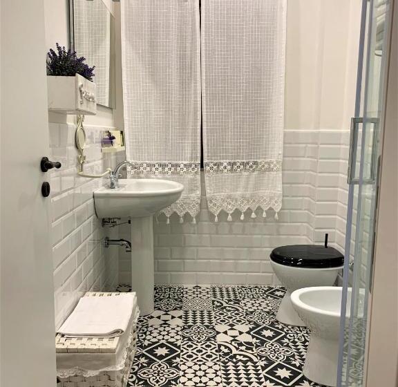 غرفة إقتصادية, B&b Alvino