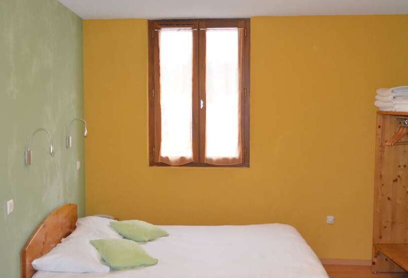 家庭间, Hôtel Au Fil De L Eau