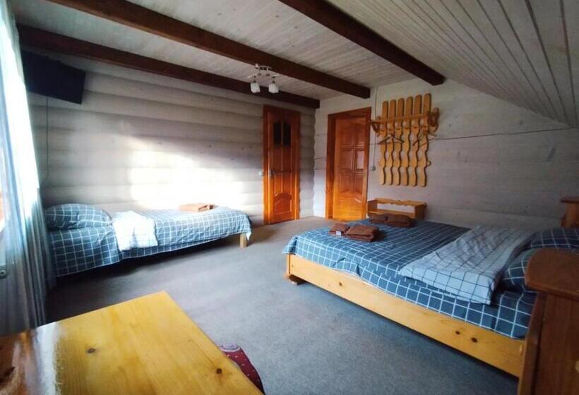 اتاق کلاسیک سه تخته, Lucy