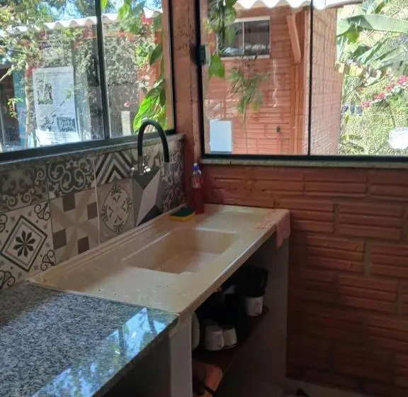 بنگله خانوادگی, Hostel Sossego Do Garças