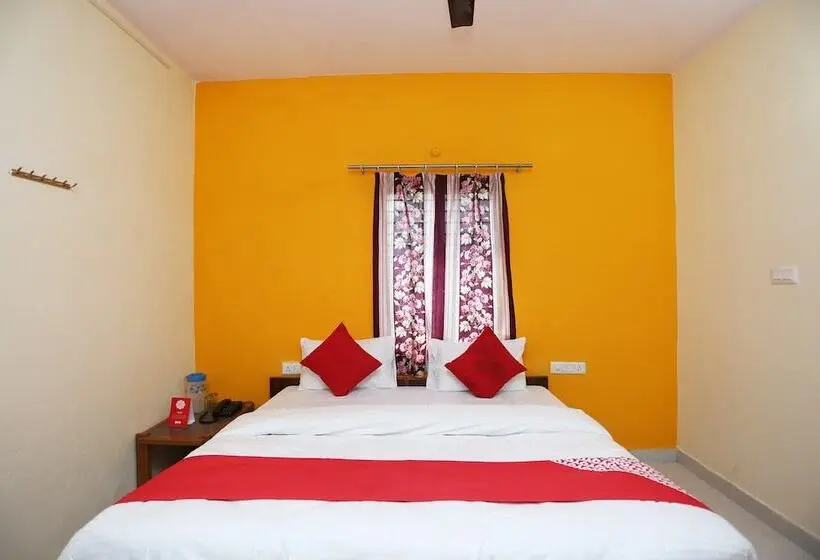 スタンダードルーム, Flagship Shree Shree Guest House