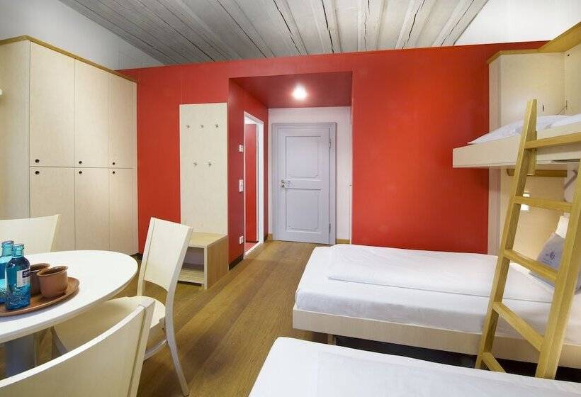 غرفة سوبيريور رباعية, Jufa Hotel Kronach – Festung Rosenberg