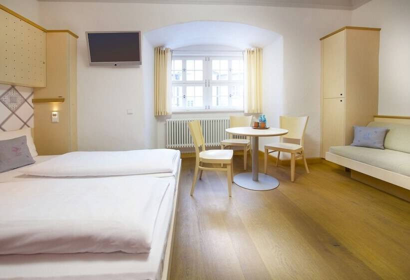 Четырехместный Номер Superior, Jufa Hotel Kronach – Festung Rosenberg