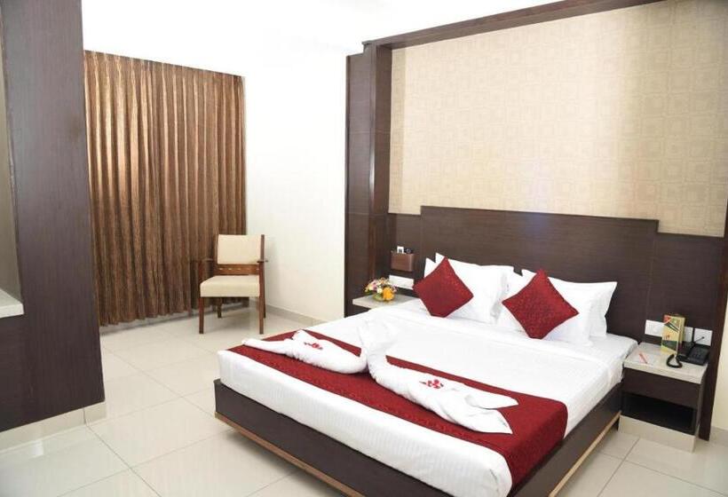 豪华房间, Rathna Residency