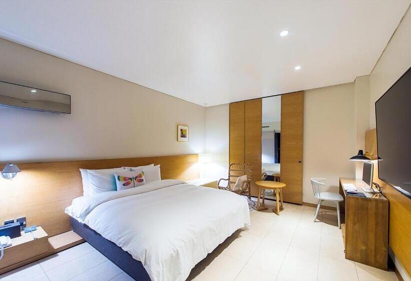 Номер Стандарт, Soho Hotel Airport