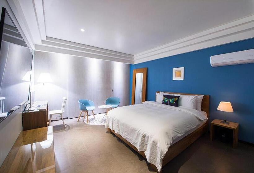 Номер Стандарт, Soho Hotel Airport