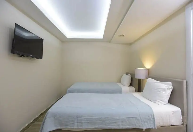 3 Bedroom Apartment