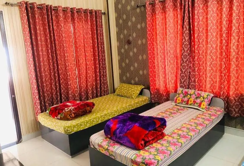 2ベッドルームアパートメント, Osho Sumeru Backpackers Hostel Veg Wifi Budget Stay
