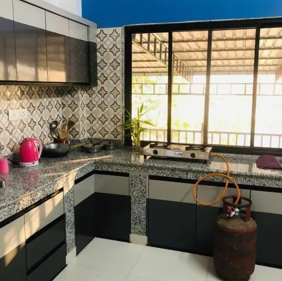 2ベッドルームアパートメント, Osho Sumeru Backpackers Hostel Veg Wifi Budget Stay