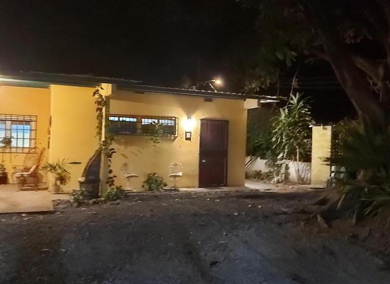 غرفة قياسية, Sweet Dreams