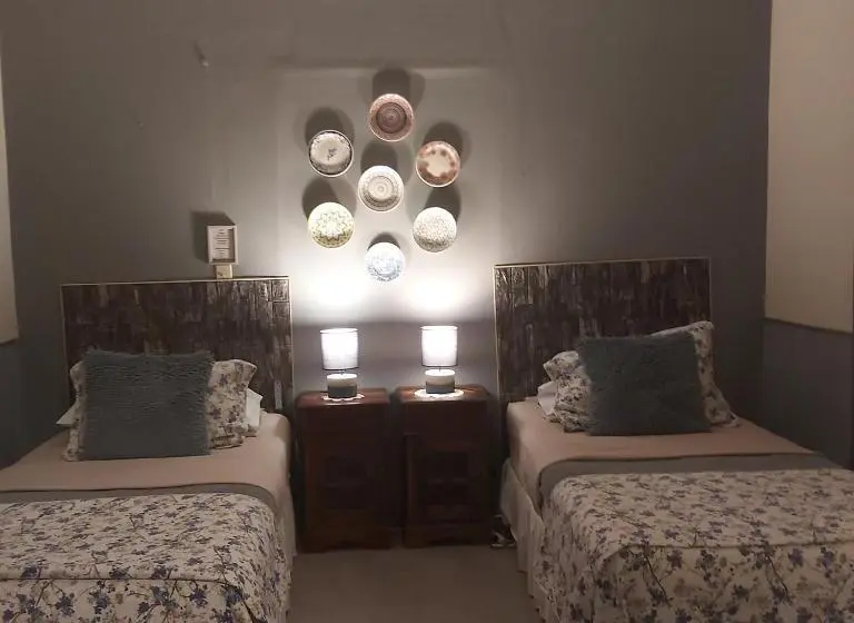 اتاق استاندارد, Sweet Dreams