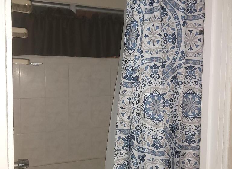 غرفة قياسية, Sweet Dreams