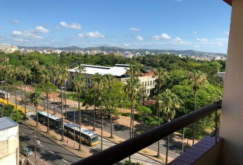 סטודיו סטנדרט עם מרפסת, Manhattan Apart