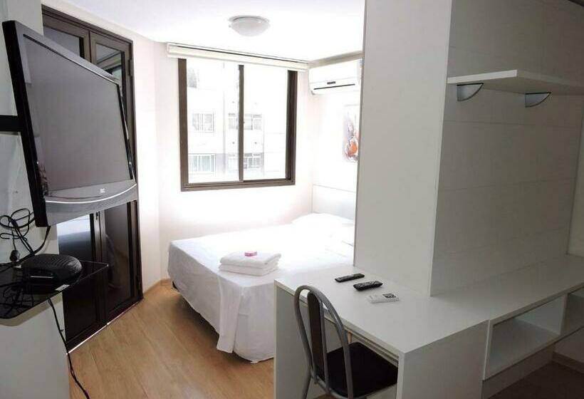 סטודיו סטנדרט עם מרפסת, Manhattan Apart