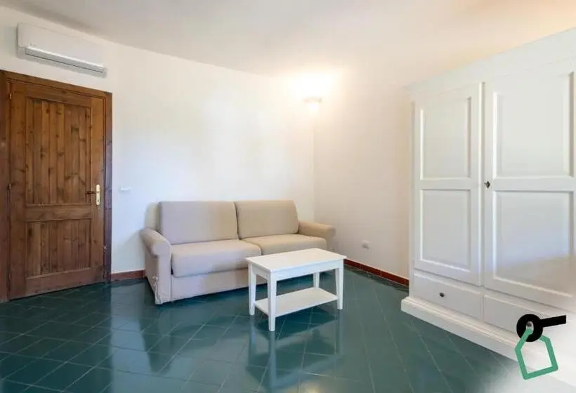 ２ベッドルームのコンフォートアパートメント, Hotiday Punta Sardegna