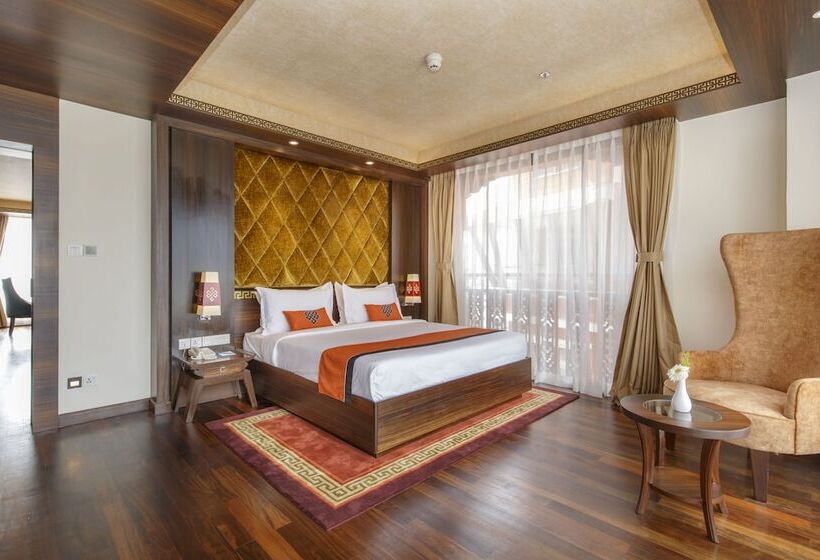 סוויטה נשיאותית, Ramada By Wyndham Kathmandu Dhumbarahi
