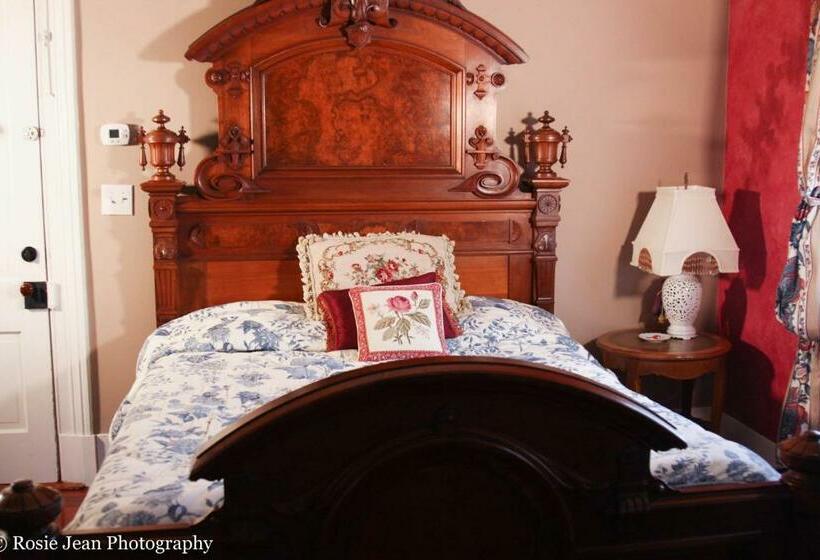 غرفة ديلوكس, Flowertown Bed And Breakfast