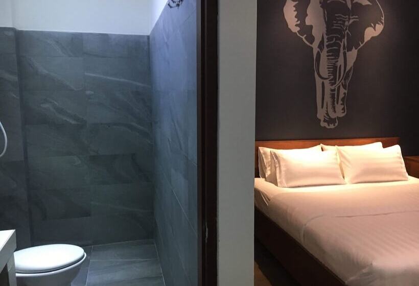 Номер Стандарт Вид на Горы, Faraway Suites